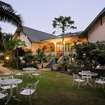 Lokelani Suite - Historic Comfort, Free Breakfast!